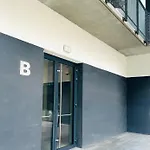 Male Garbary 8 Daire *