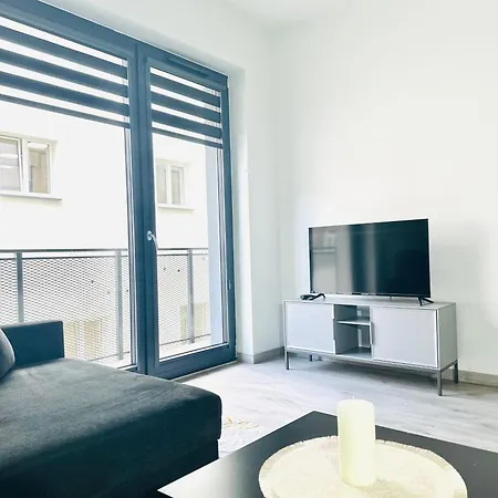 Apartment Male Garbary 8 *