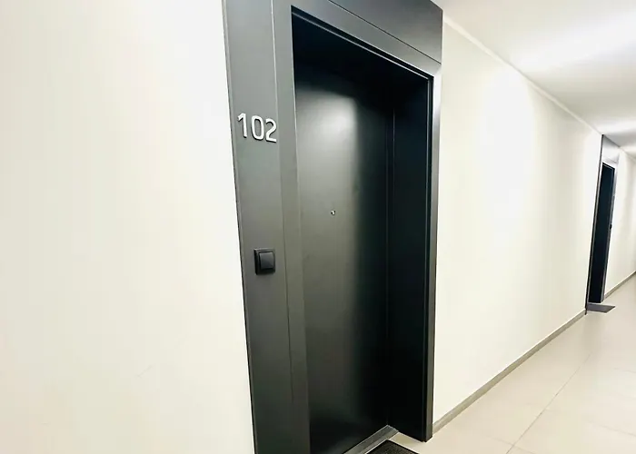 Apartman Male Garbary 8 *