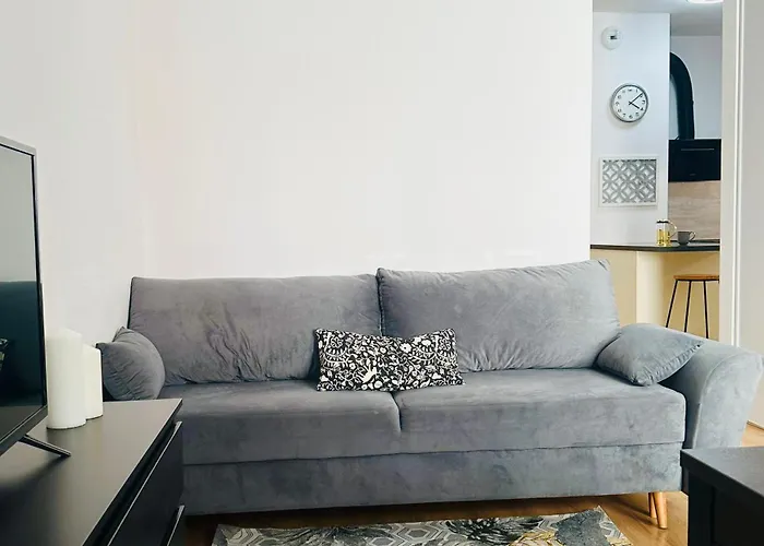 Apartman Male Garbary 8 *